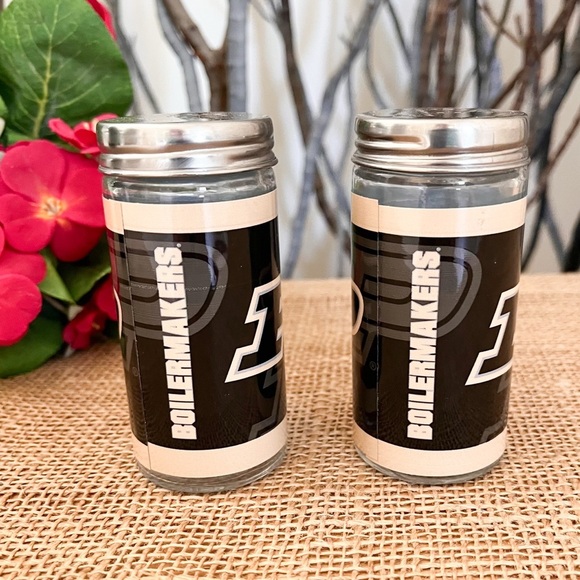 Purdue University Salt and Pepper Shakers Glass - Picture 2 of 6
